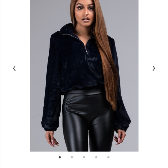 AKIRA Emory Park Ivory Faux Fur Half Zip Size S - Picture 4 of 7